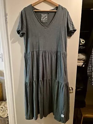 Elm Maxi Dress Size 12 • $9.99