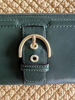 Coach Vintage Dark Green Wallet EUC 8” X 4” • $40