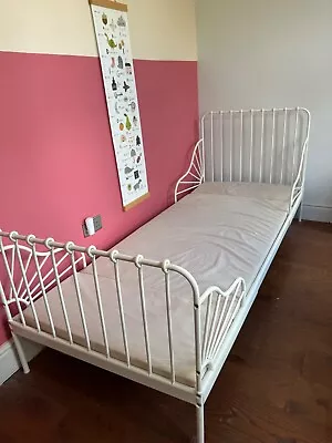 IKEA Minnen Extendable Bed In White With Mattress  • £50