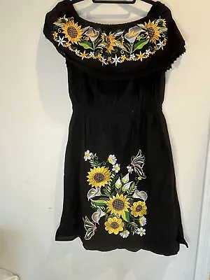 Spanish Mexican Embroidered Fiesta Dress Black With Stunning Floral Design • $28