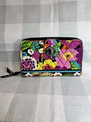 VERA BRADLEY Va Va Bloom Turn Lock Wallet Zip And Turn Lock Closure • $14