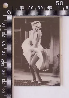 Marilyn Monroe Seven Year Itch White Dress Fan Souvenir Vinyl Fridge Magnet • $5