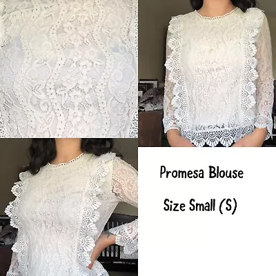 Ivory White Lace Blouse Retro Vintage Style Size Small • $14.50