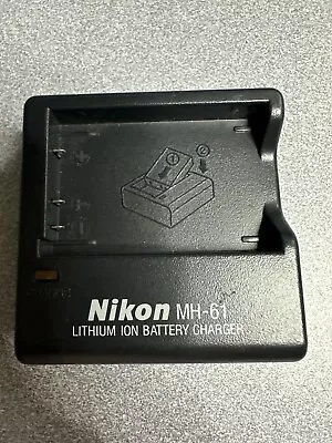 Nikon MH-61 Battery Charger • $10