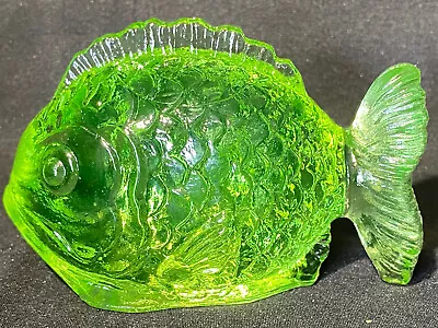 Green Vaseline Glass Fish Ocean Sea Animal Uranium Paperweight Aquarium 3  • $26