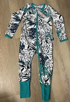 NEW Lion Pride Zippy Size 3 • $190