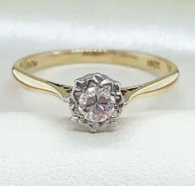 Vintage 18ct Yellow Gold 0.25ct Diamond Solitaire Ring • £375