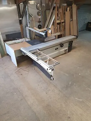 ROBLAND Z3200 PANEL SAW In Good Working Condition • £3000