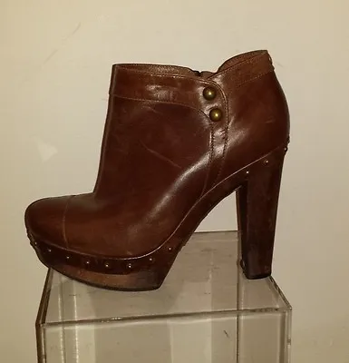 UGG Brown Leather Ankle Boots Size 9.5 • $129