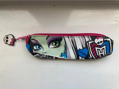 £2.50 • Buy Monster High Small Zipped Pencil Case 2011 Mattel