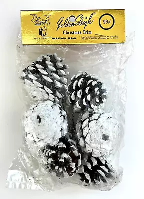 Vintage~Golden Sleigh~Christmas Trim~Pine Cones With Faux Snow~Made InTaiwan~NOS • $6.26