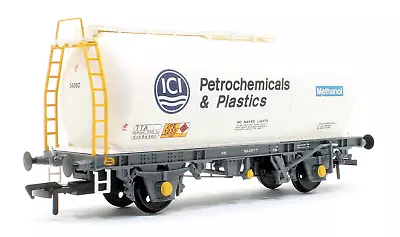 Bachmann Branchline 37-578B OO 45 Ton TTA Tank Wagon ICI Petrochemicals & Plasti • $59.99