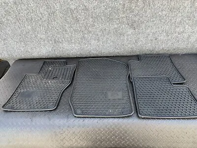 Mercedes W164 Ml500 Ml550 Ml320 Ml350 Interior Floor Mat Mats Rug Carpet Set Oem • $106.25