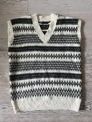 M&S Fair Isle Nordic Style Oversized Tank Top Knitted Vest Jumper Size S Bust 40 • £0.99