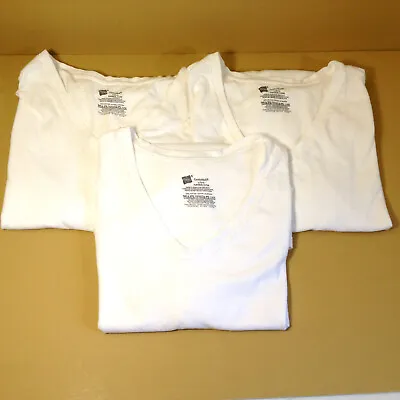 $9 • Buy (3) Hanes Comfortsoft V-Neck T-Shirt Undershirt White Size Large Lot Of 3