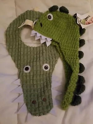 New Mud Pie Infant Newborn Dino /Alligator Knit Hat Beanie Cap & Bib Adorable! • $17.99