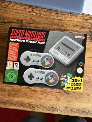 Nintendo SNES Classic Mini Home Console - White/Grey • £0.99