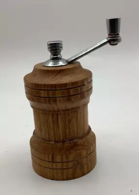 Vintage Olde Thompson Oak Wood Barrel Salt Shaker Crank Pepper Mill Grinder • $10