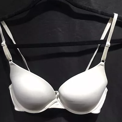 Sweet Nothings Maidenform Bra White  Underwire 36C Smooth Cup T-Shirt Push Up • $16