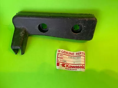 Kawasaki 53044-1019 R.H. Cowling Fairing Trim (1980) KZ1300 NOS New Vintage • $25