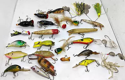 26x LOT Vintage Lures /Beaters. Mud Bug Hula Popper Jitter-bug Poe's Spinnerbait • $56.41