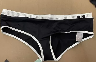 Huit 8 Women’s Swim Bottoms Size XL • $15