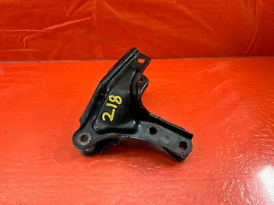 99-00 Honda Civic Si Em1 - B16a2 Rear Transmission T Bracket Oem Factory Oe #218 • $84.95