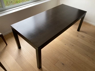$200 • Buy Nick Scali Dining Table. Extendable Timber Table, Dark Wooden Veneered Surface
