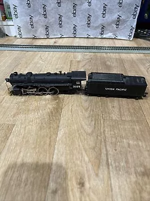 Ho Mantua 4-6-2 Steam Engine Locomotive Union Pacific 3225 And Tender • $95