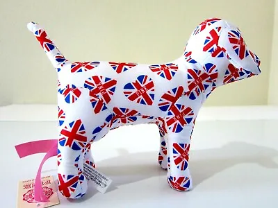 NEW Victoria Secret Pink GREAT BRITAIN ENGLAND LONDON HEART FLAG MINI WHITE Dog • $149.99