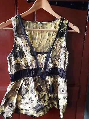 Hooch V Neck Floral Yellow Sleeveless Summer Top Size 10 • £0.99