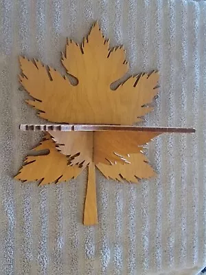 Vintage Handmade Wood  Maple Leaf 3 Dimensional Hanging Shelf 12  Tall X 8½  • £34.06