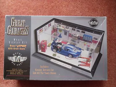 Great Garages 1/43 Scale Model Display Workshop Diorama Kit Diecast Dodge Viper • £39.95