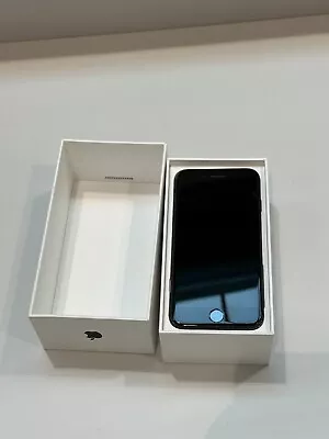 Apple IPhone 7 - 128gb (Unlocked - Black) Boxed • £45