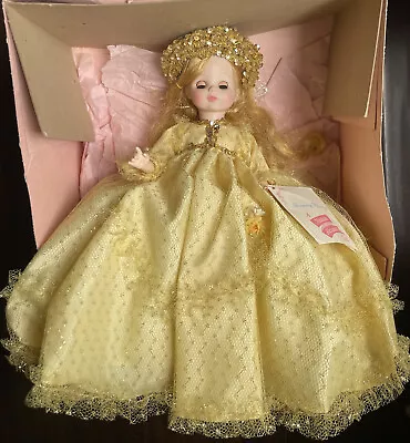 Madame Alexander Sleeping Beauty #1595 Gold Dress 14  Doll Original Tag In Box • $35