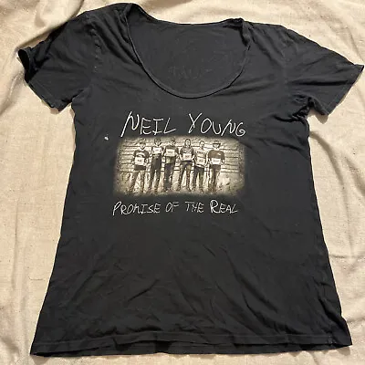 Neil Young T-Shirt Womens M Promise Of The Real 2018 Quebec Juillet Festival • £28.95