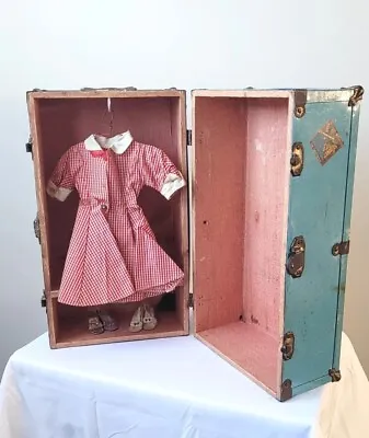 Vintage 1950s Worcester T&S Doll Wardrobe Trunk W/ Vintage Doll Clothes & Shoes • $125