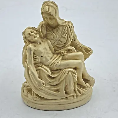 Vintage Pieta Figurine Marked G.R. Gino Ruggeri Made In Italy • $19.46