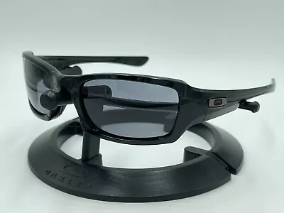 OAKLEY Sunglasses OO9238-04 FIVES SQUARED Gloss Black/ Gray HDO AUTHENTIC • $45