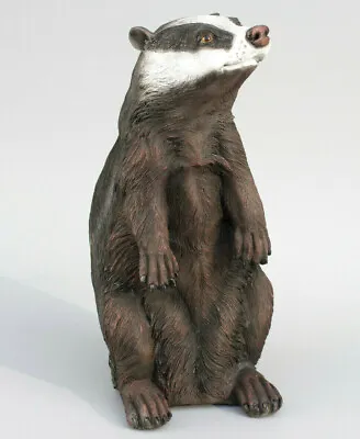 Badger Statue Wildlife Sculpture Animal Figurines Garden Ornament Outdoor Decor • £33.78