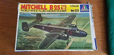 Italeri Mitchell B25 Type B-C World War 2 Allied Medium Bomber Scale 1:72 No 123 • £21