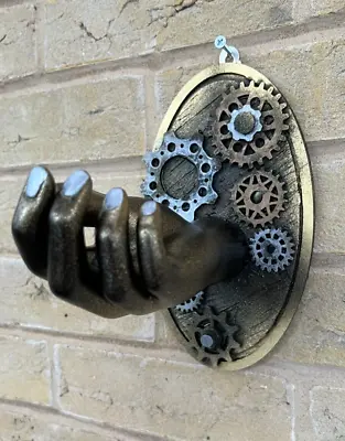 Steampunk Inspired Mannequin Female Hand Frame Cogs Gears Jewellery Art (E) • £24.99