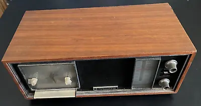 Vintage Panasonic  AM/FM 7 Transistor 5-Diode Clock Radio Model #RC-7247 • $29.79