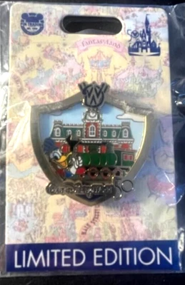 $34.99 • Buy NEW Walt Disney World 50th Anniversary WDW RAILROAD Crest Pin LE