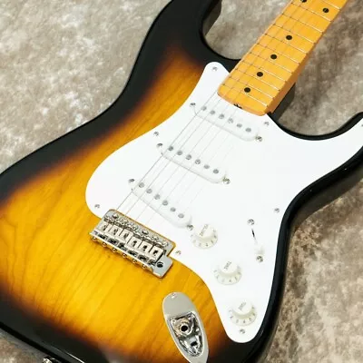 Fender FSR  JAPAN TRADITIONAL II 50S STRATOCASTER -2 TONE - • $1631