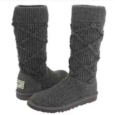 UGG Classic Charcoal Gray Argyle Cable Knit Textile Sweater Boots Women's 8 • $44.99