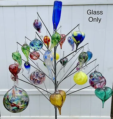 The Bottle And Baubles Bottle Tree By Cubby’s! • $189.95