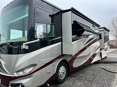 2018 Tiffin Motorhomes Phaeton 40IH 40' Class A Motorhome • $227700