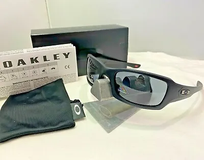 Oakley Si Fives Squared Matte Black Prizm Grey Uniform Sunglasses Oo9238-3254 • $99.98