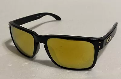 Oakley 009102-08 Men’s Holbrook Shaun White Square Sunglasses 55-18 137”READ” • $59.88